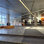Collège John Abbott_Pavillon AME - RDC Atrium et Escalier