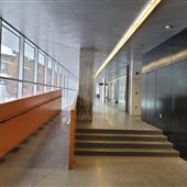 Collège John Abbott_Corridor sans Casier