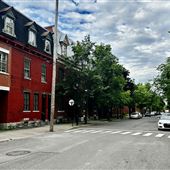 Rue Mullins entre les rues Charlevoix et D'hibernia