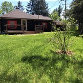 #18011 Chalet sur la collin