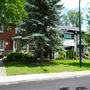 Avenue Lockhart