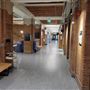 Collège John Abbott_Corridor avec Casier