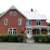 #16517 Auberge Lys & Chardon