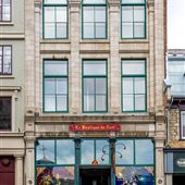 La Boutique de Noël / The Christmas Shop