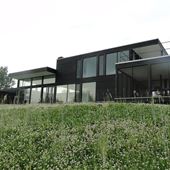 #15520 Maison moderne St-Placide