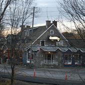 Ye Olde Orchard Pub & Grill