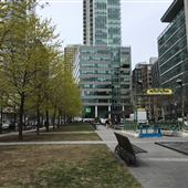 Square Victoria