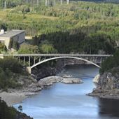 Pont d'aluminium